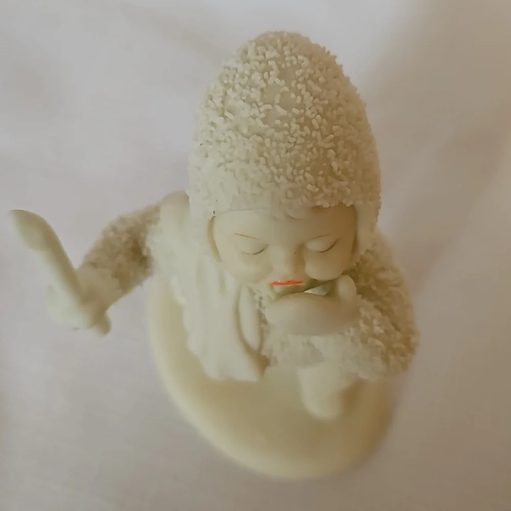 Snowbabies I'm So Sleepy Department 56 Yawning Candle with Box